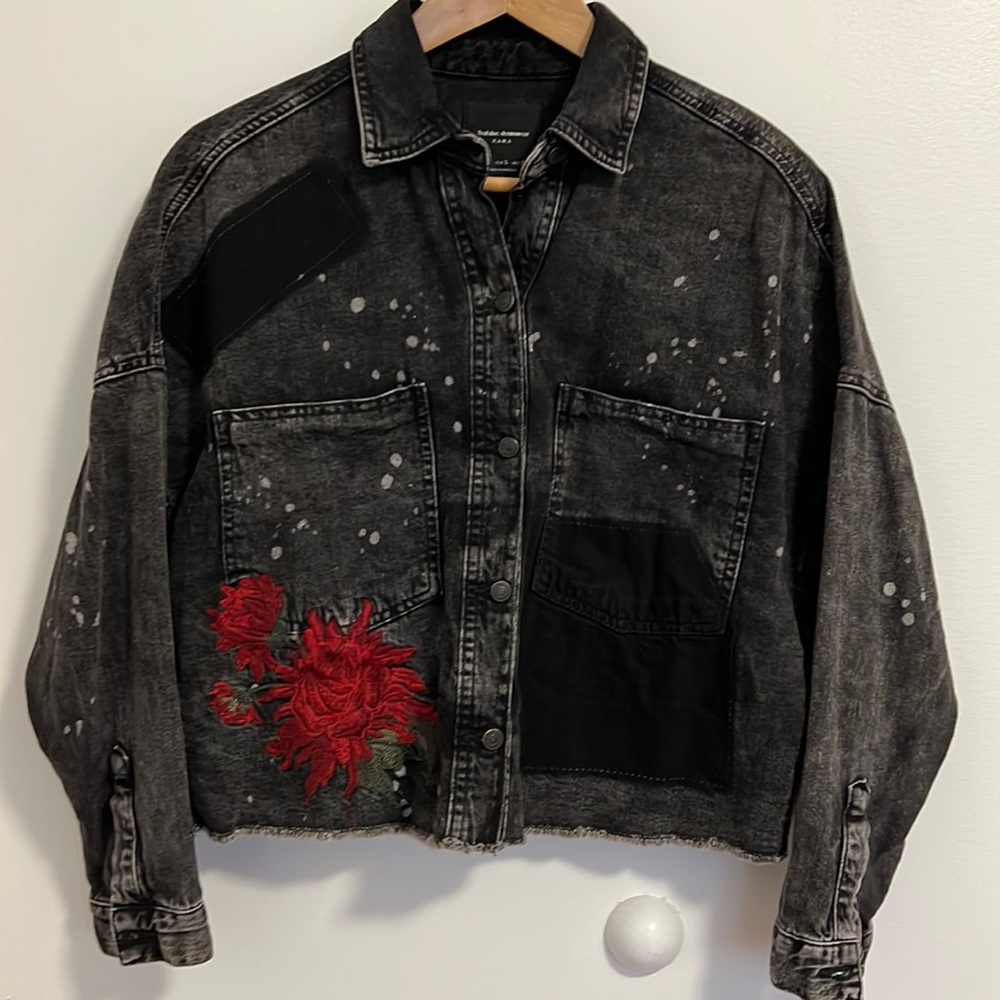 Zara Women’s Denim Shirt/Jacket - S - Grey/Black with Floral Embroidery